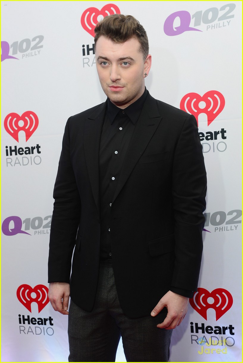 sam smith merry little christmas q102 philly 17