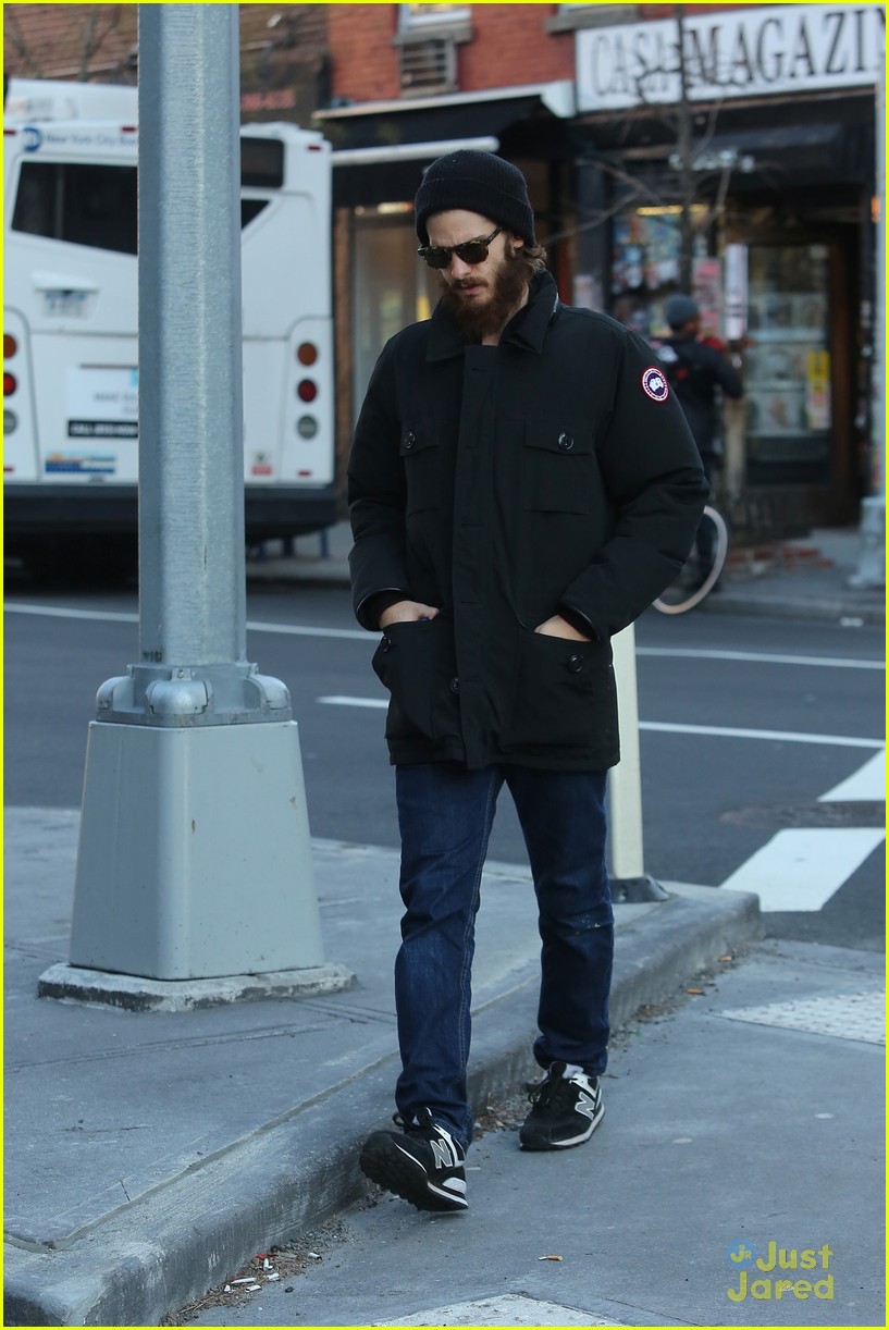 andrew garfield solo in nyc 01