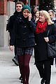 taylor swift hangs with family in new york city 13