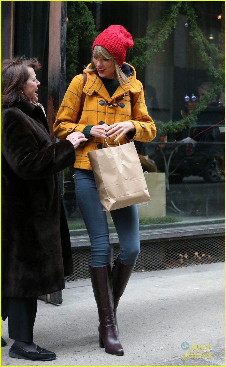 taylor swift back in new york city 06