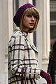 taylor swift grabs lunch with gal pal tavi gevinson 04