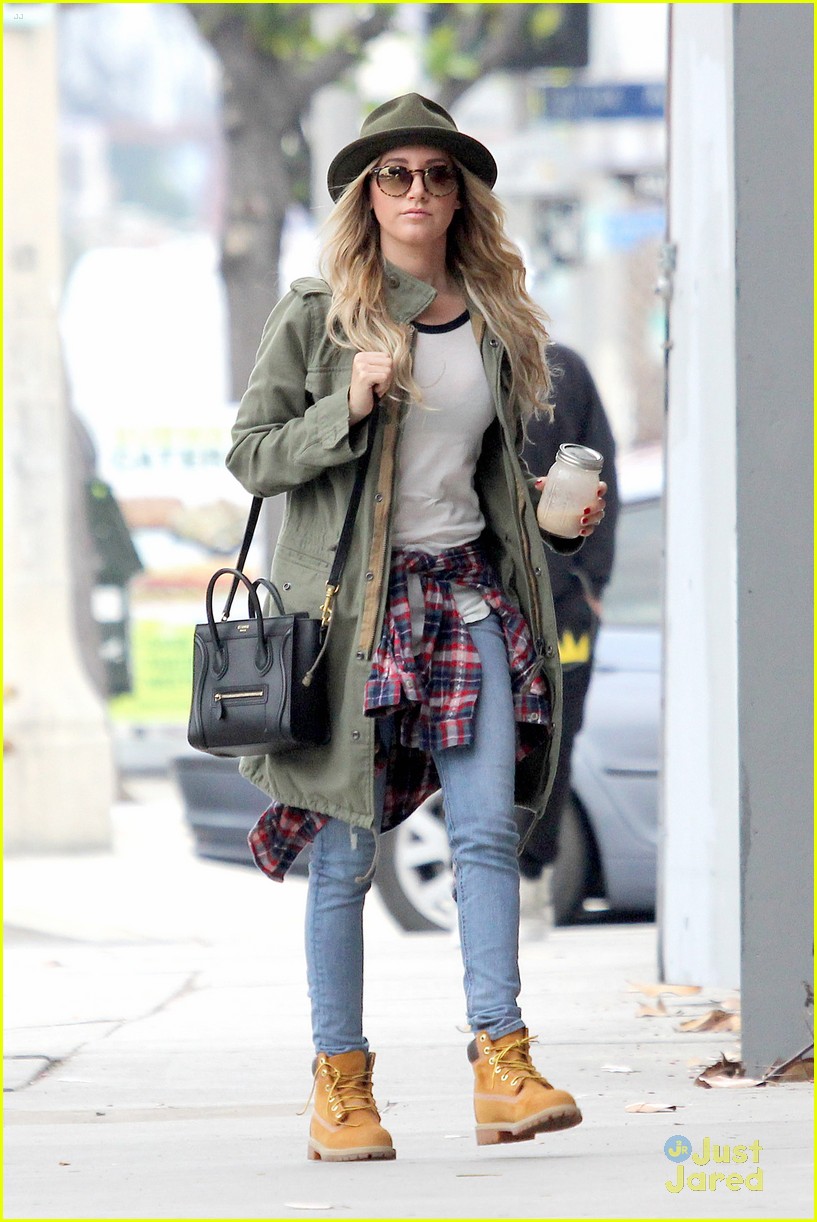 ashley tisdale meetings style evolution 01