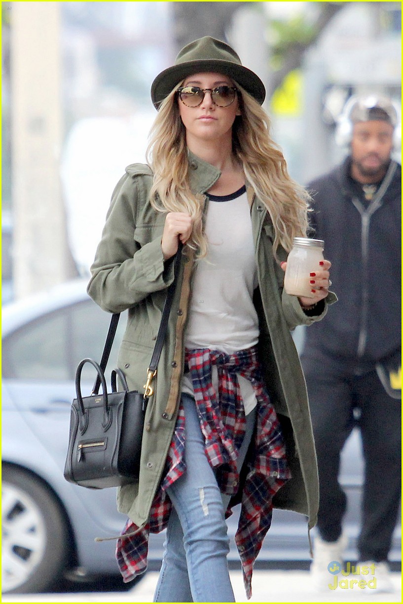 ashley tisdale meetings style evolution 05