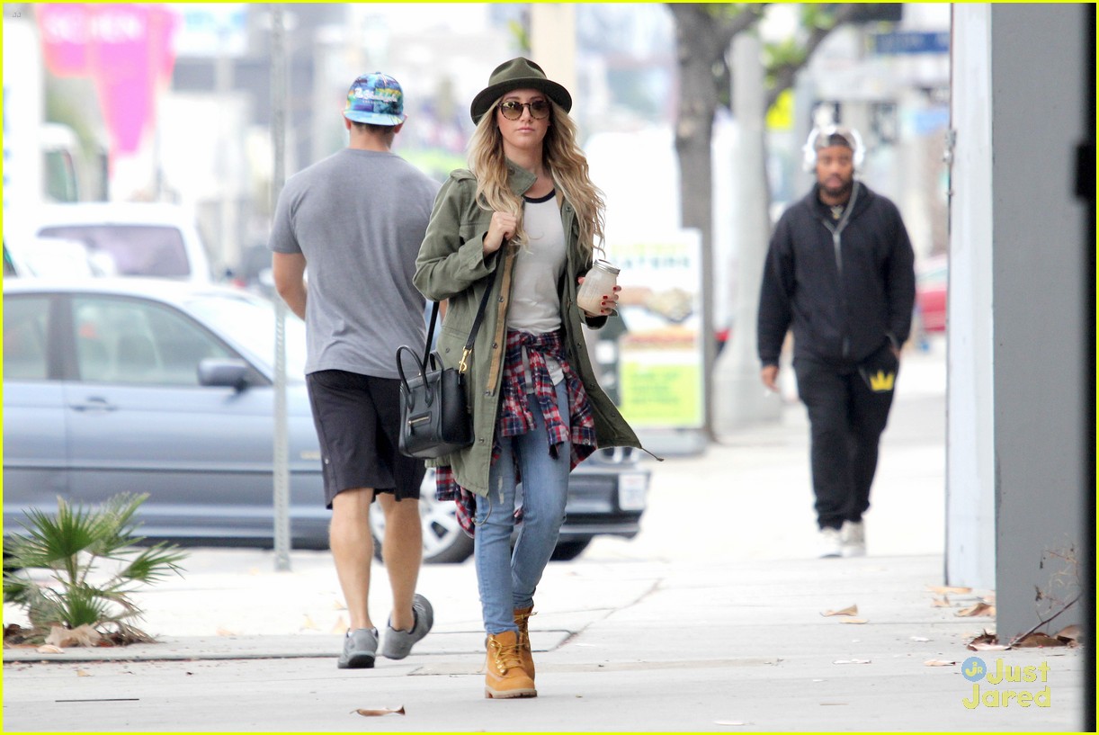 ashley tisdale meetings style evolution 10