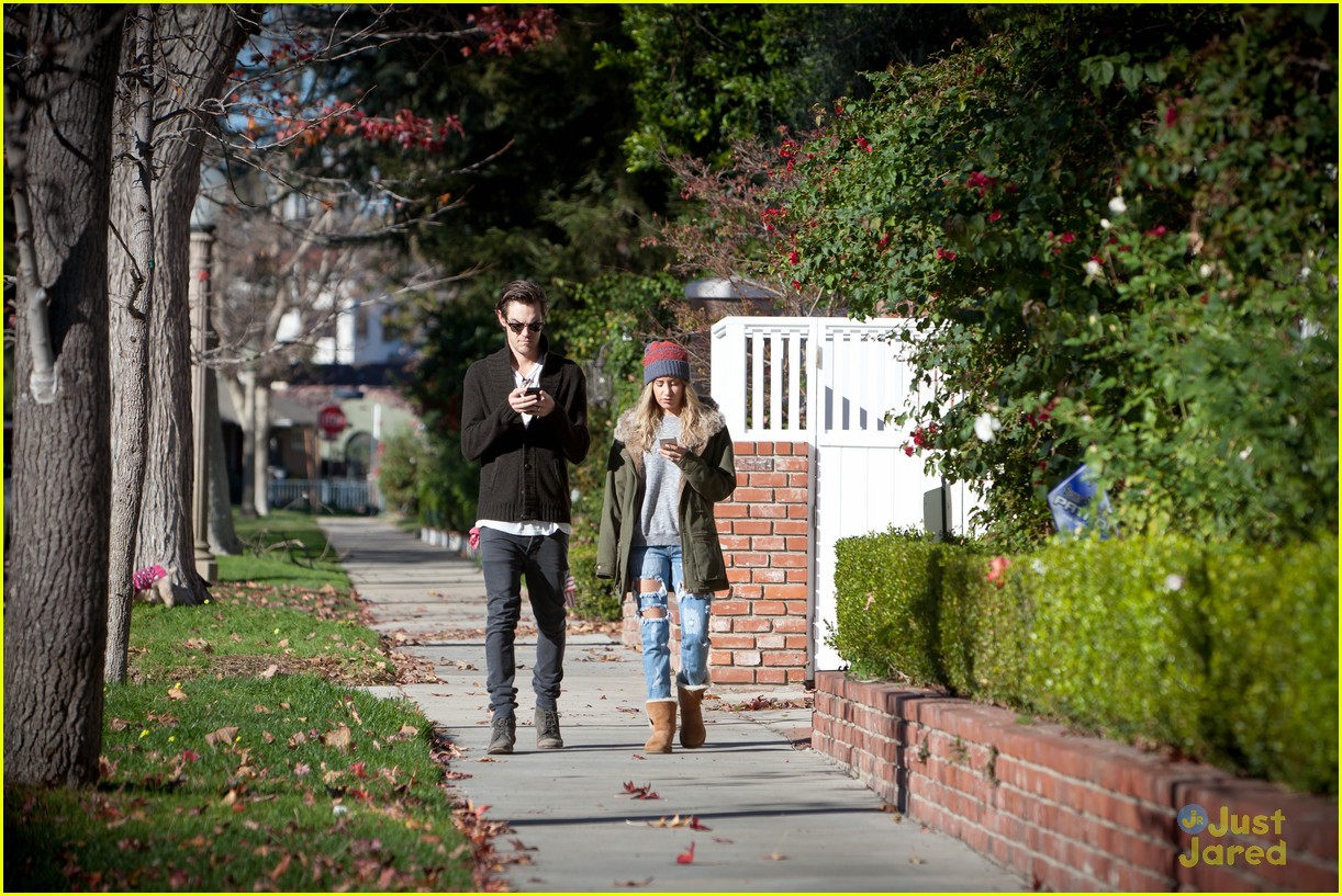 ashley tisdale christopher french after xmas walk 08