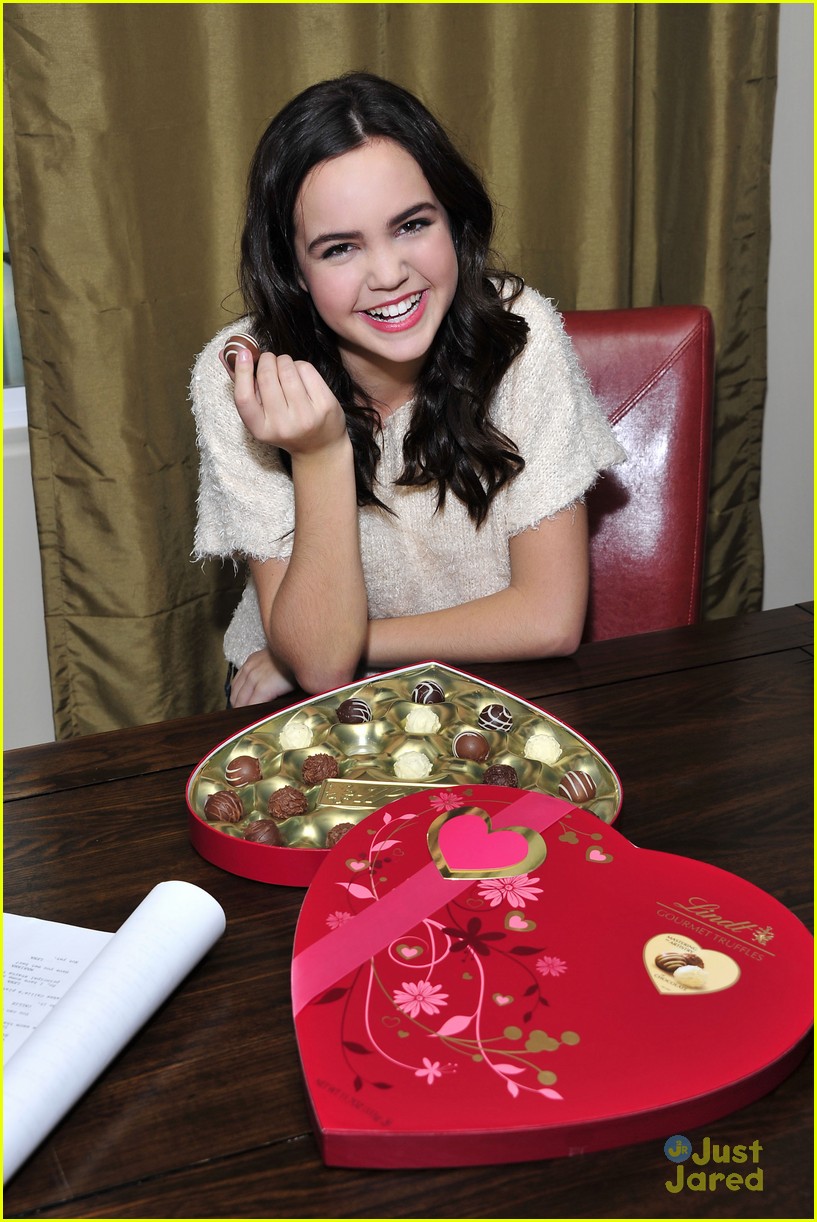 bailee madison prepares for valentines day 10
