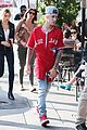 justin bieber hailey baldwin grab lunch for second straight day 05