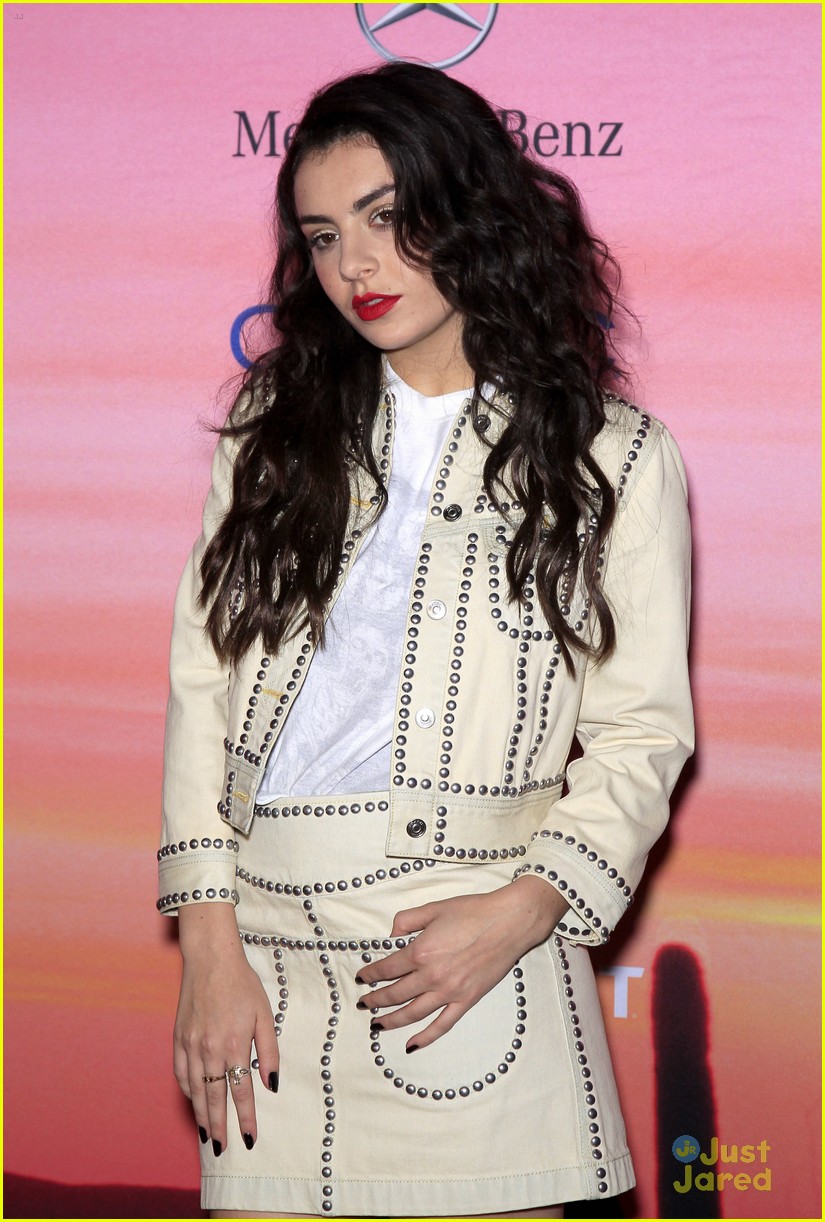 charli xcx espn party performer see pics 05