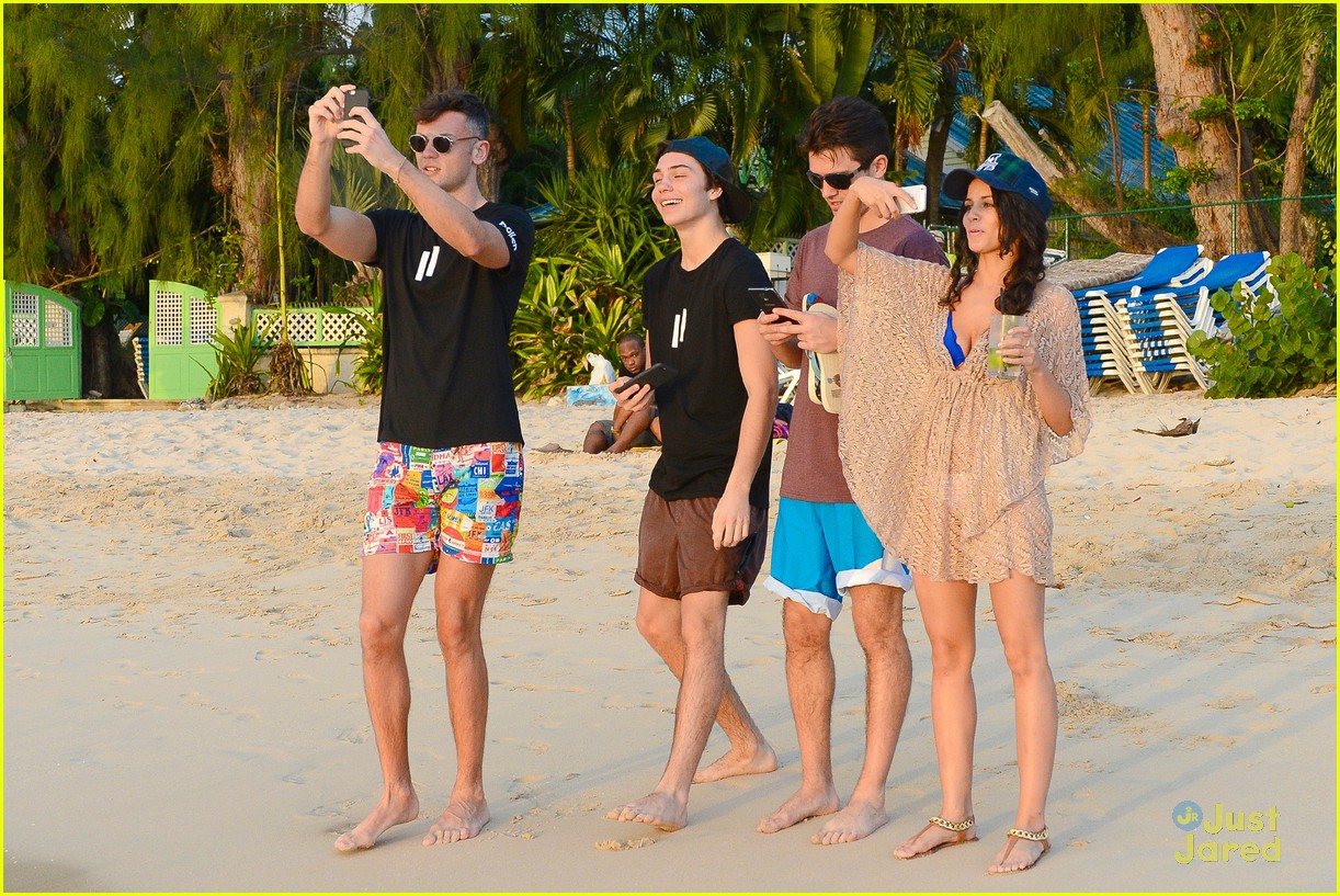 george shelley caterina lopez beach selfies barbados 25