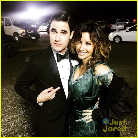 this actress playing darren criss mom on glee 05