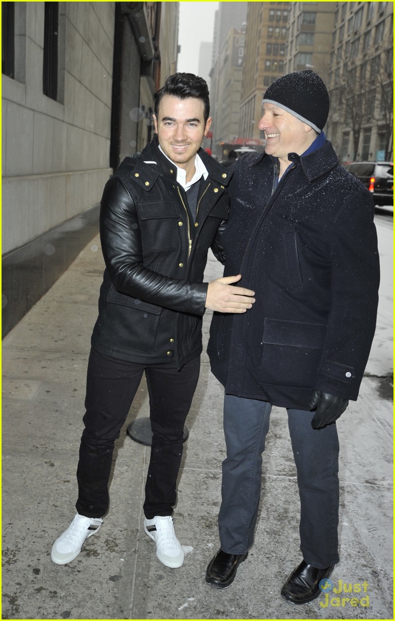 kevin jonas fired celebrity apprentice today show 02