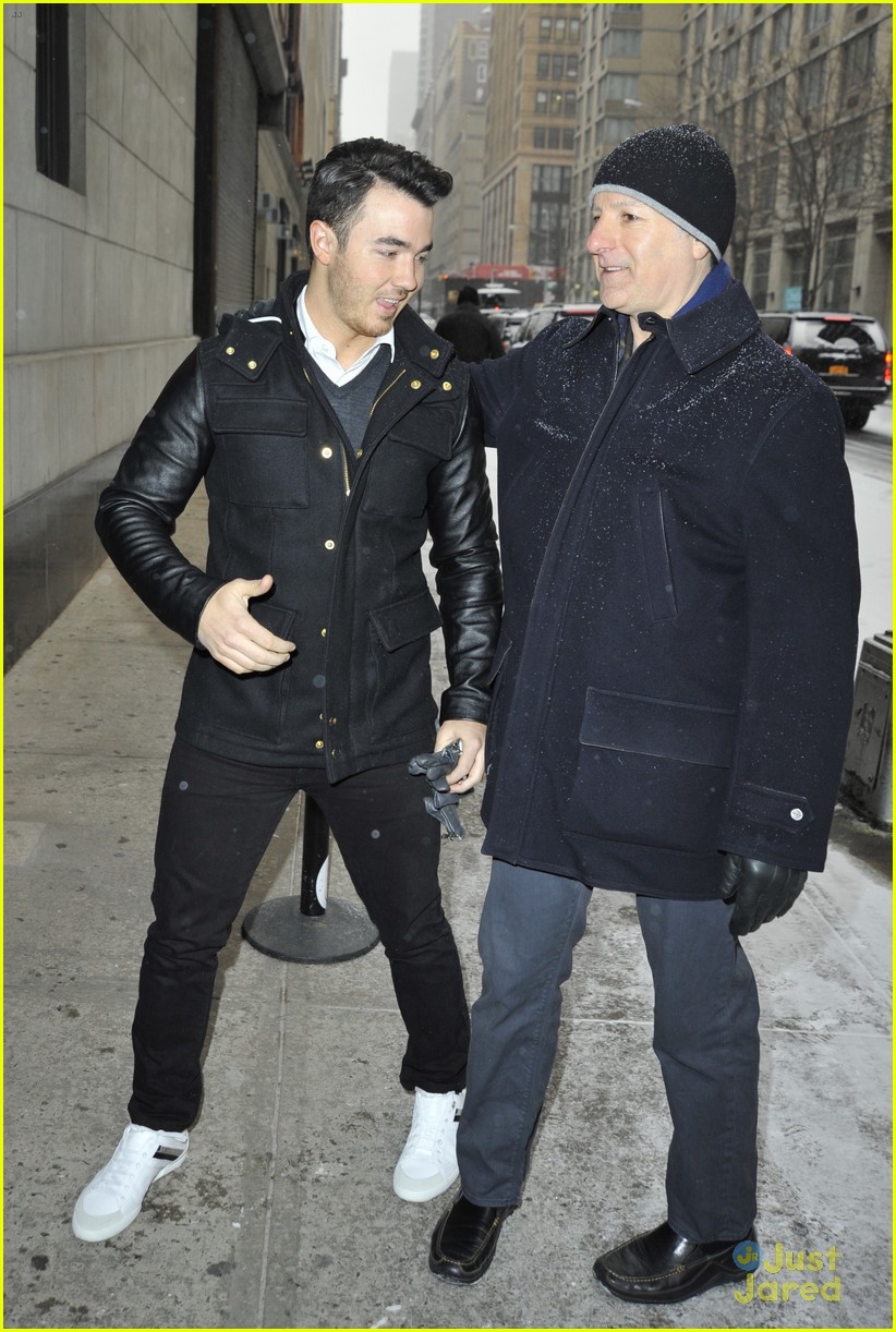 kevin jonas fired celebrity apprentice today show 09