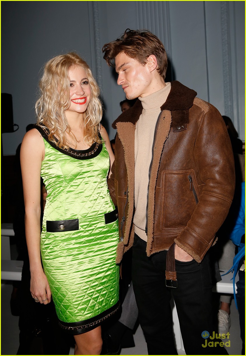 oliver cheshire pixie lott moschino london coll shows 06