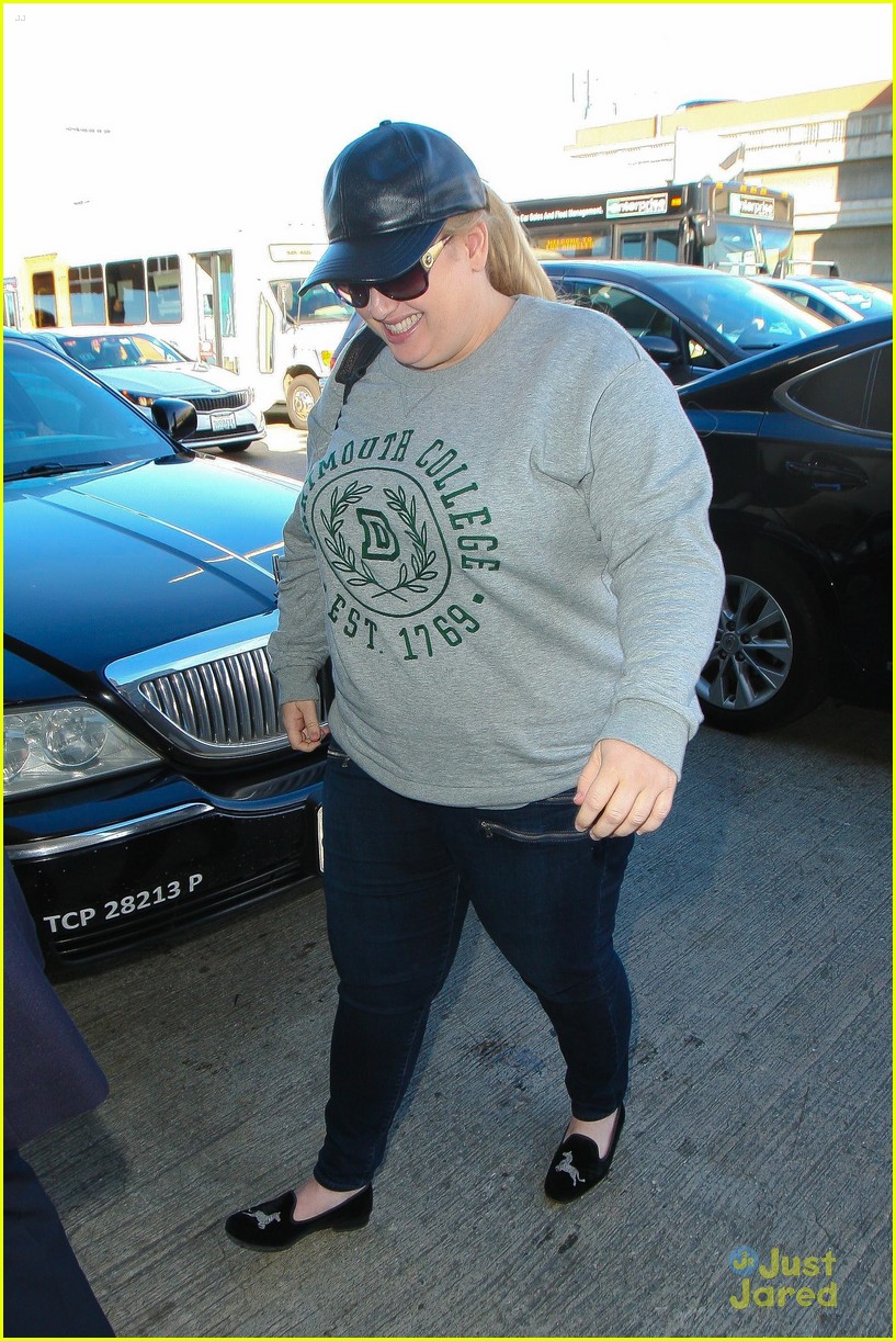 rebel wilson abc family pitch perfect sunday 24