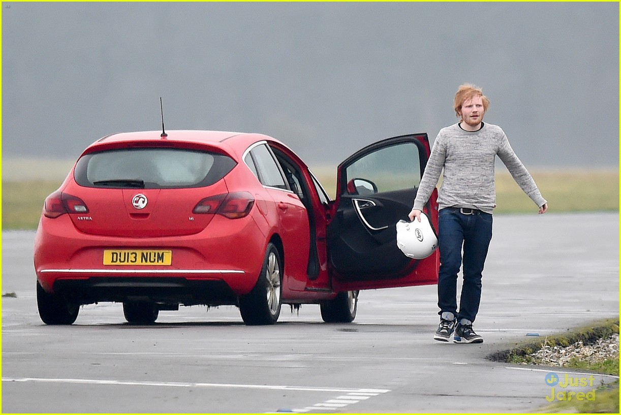 ed sheeran has a need for speed in london 08