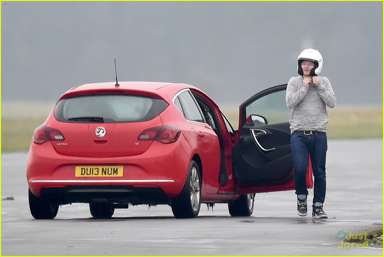 ed sheeran has a need for speed in london 09