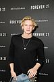 cody simpson forever 21 store opening 12