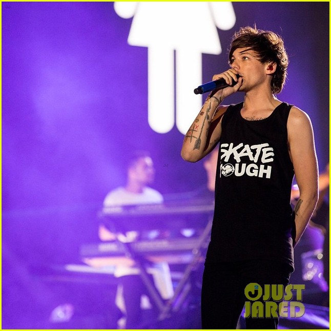 one direction kick off on the road again world tour in sydney 20
