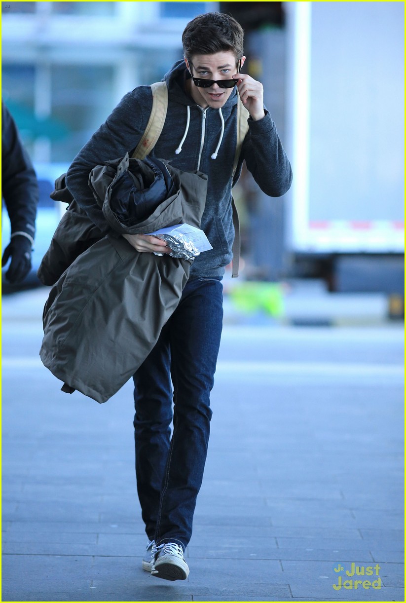 grant gustin playful faces paparazzi the flash 13