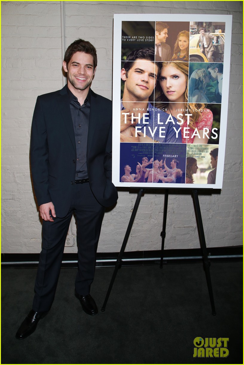 jeremy jordan gets support from wife ashley spencer broadway stars at last five 01