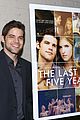 jeremy jordan gets support from wife ashley spencer broadway stars at last five 06