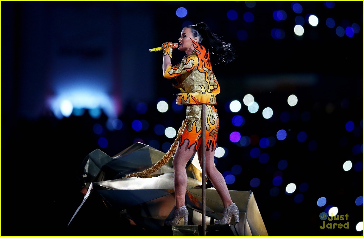 katy perry super bowl halftime show 2015 37