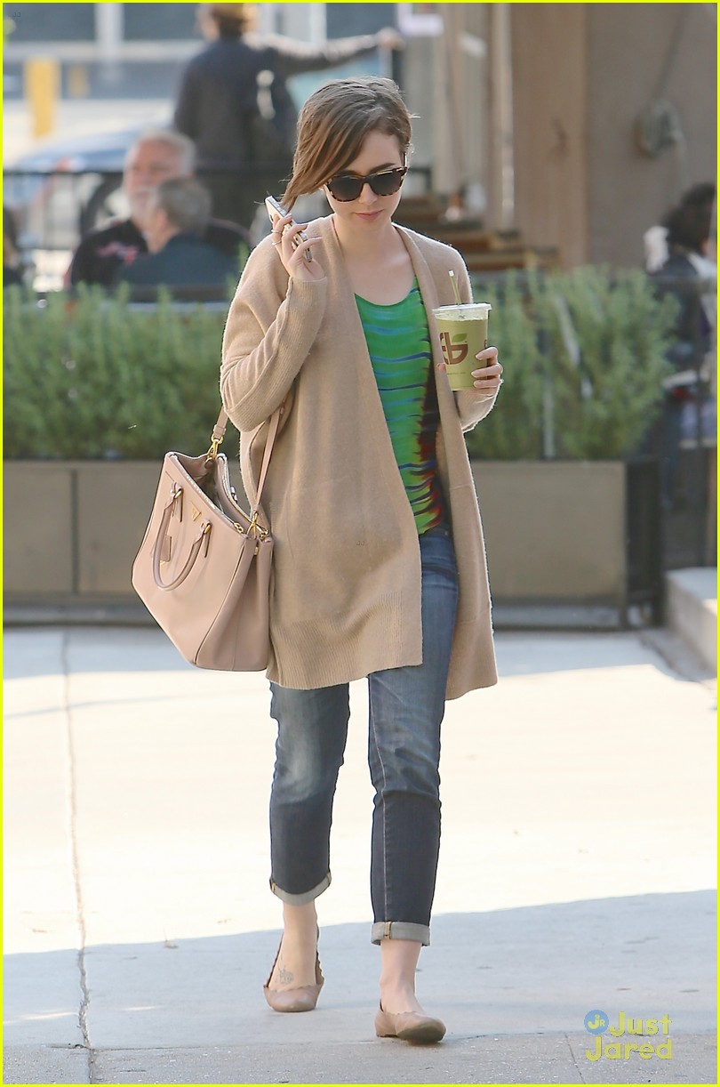 lily collins shows pixie cut mom fashion inspiration 09
