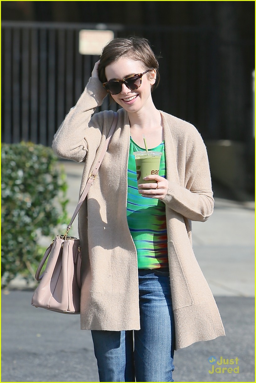 lily collins shows pixie cut mom fashion inspiration 18