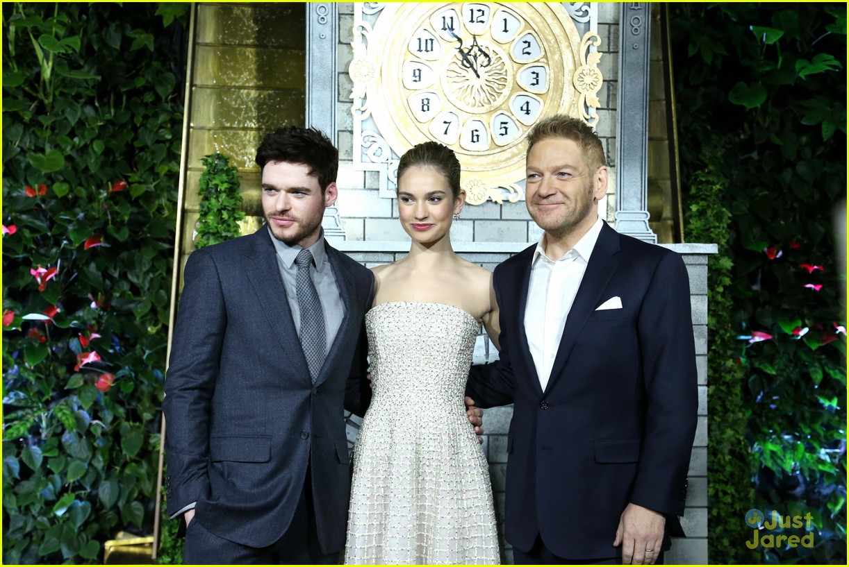 richard madden lily james cinderella moscow photocall 15