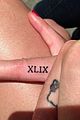 katy perry gets xlix tattoo after super bowl 2015 02