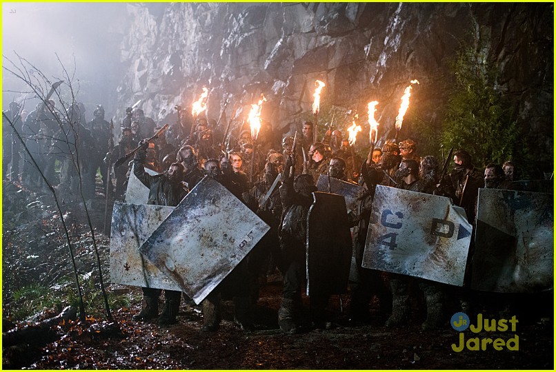 the 100 blood must have blood 19
