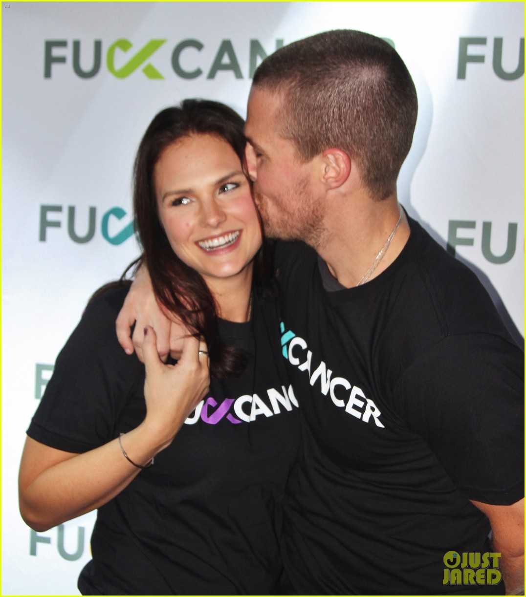 stephen amell hosts first vancouver fuck cancer charity event 04