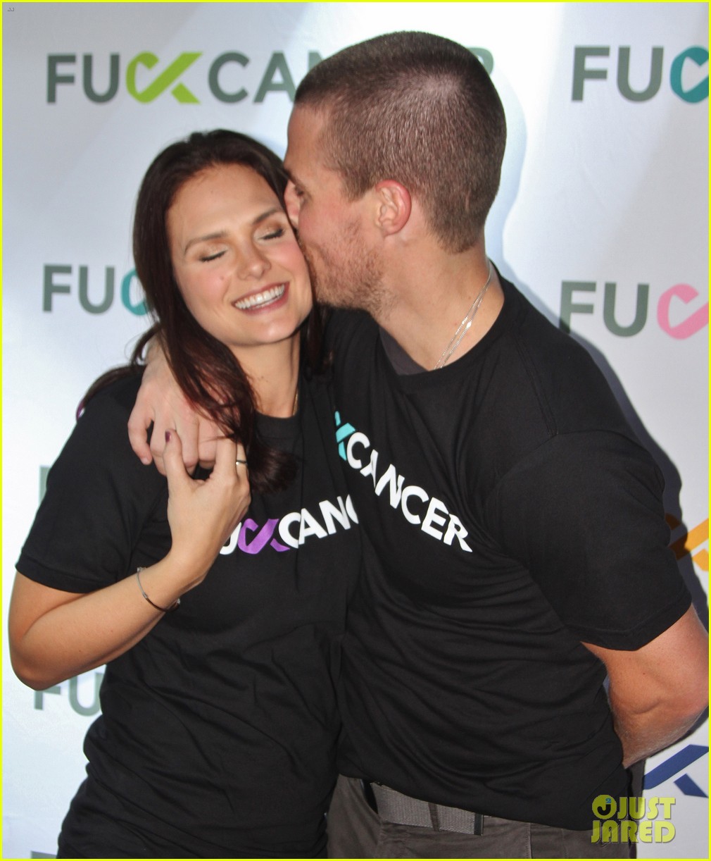 stephen amell hosts first vancouver fuck cancer charity event 09