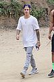 justin bieber covers his face with a pillow again 29