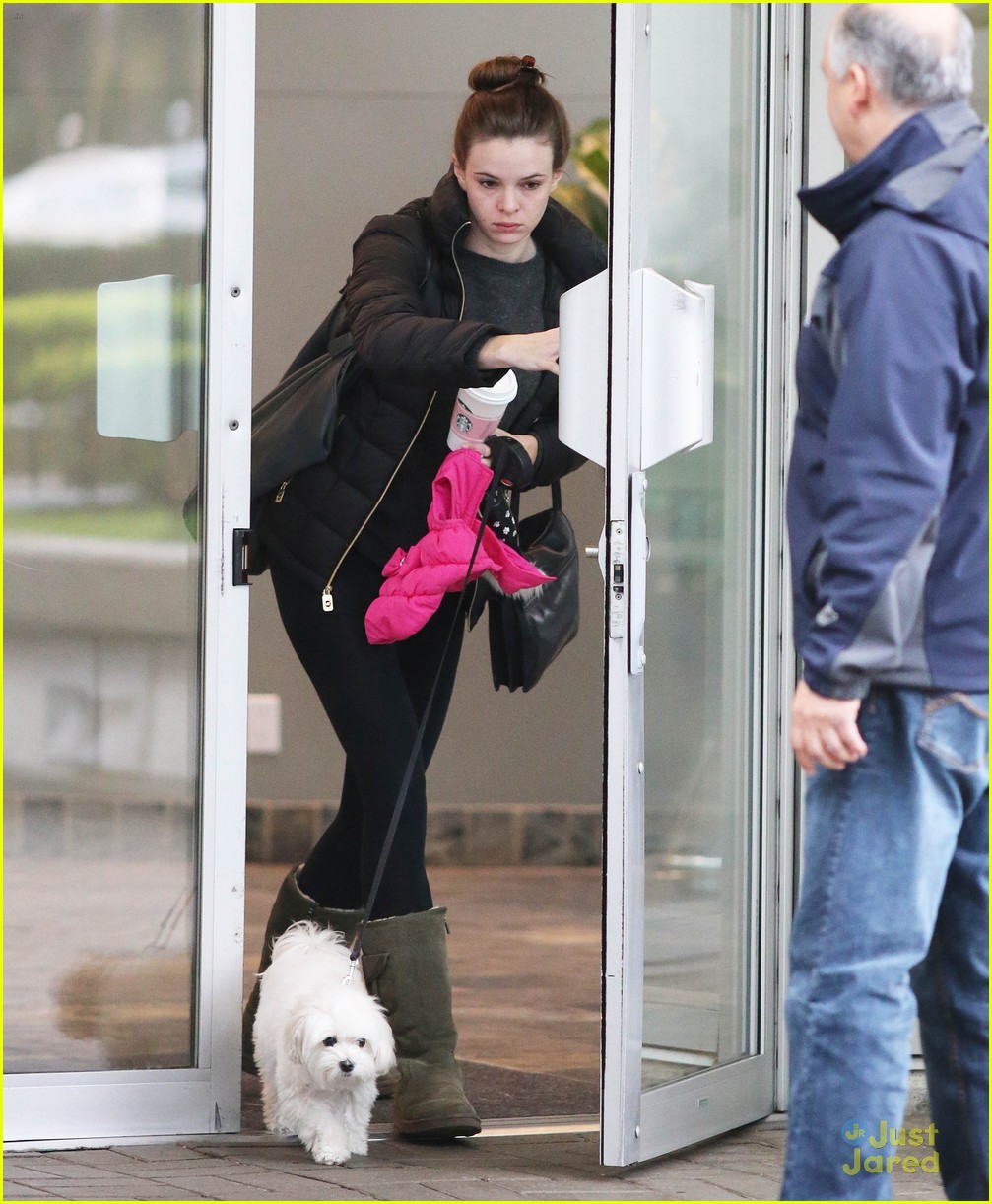 danielle panabaker pup leave hotel flash vancouver 01