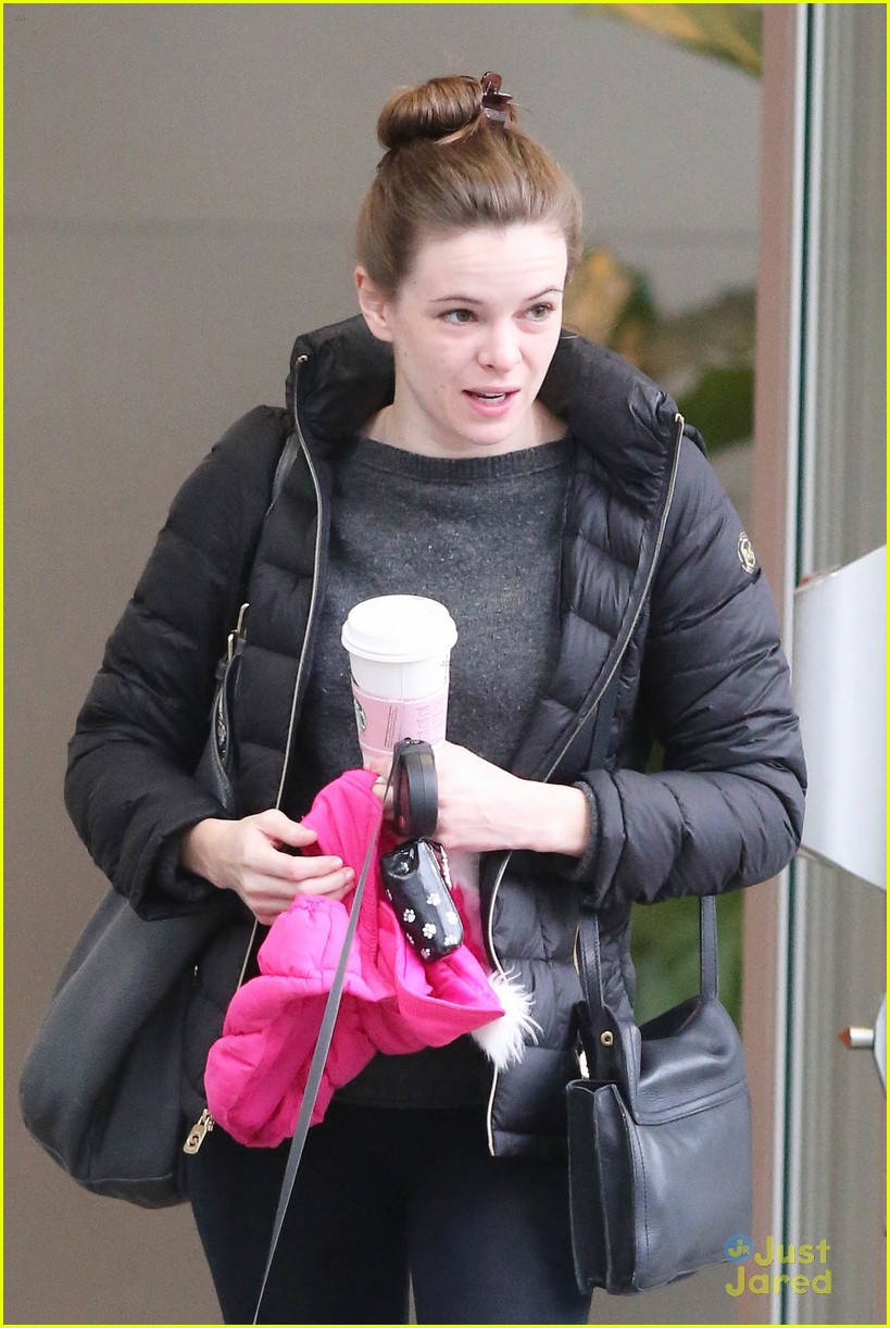 danielle panabaker pup leave hotel flash vancouver 08