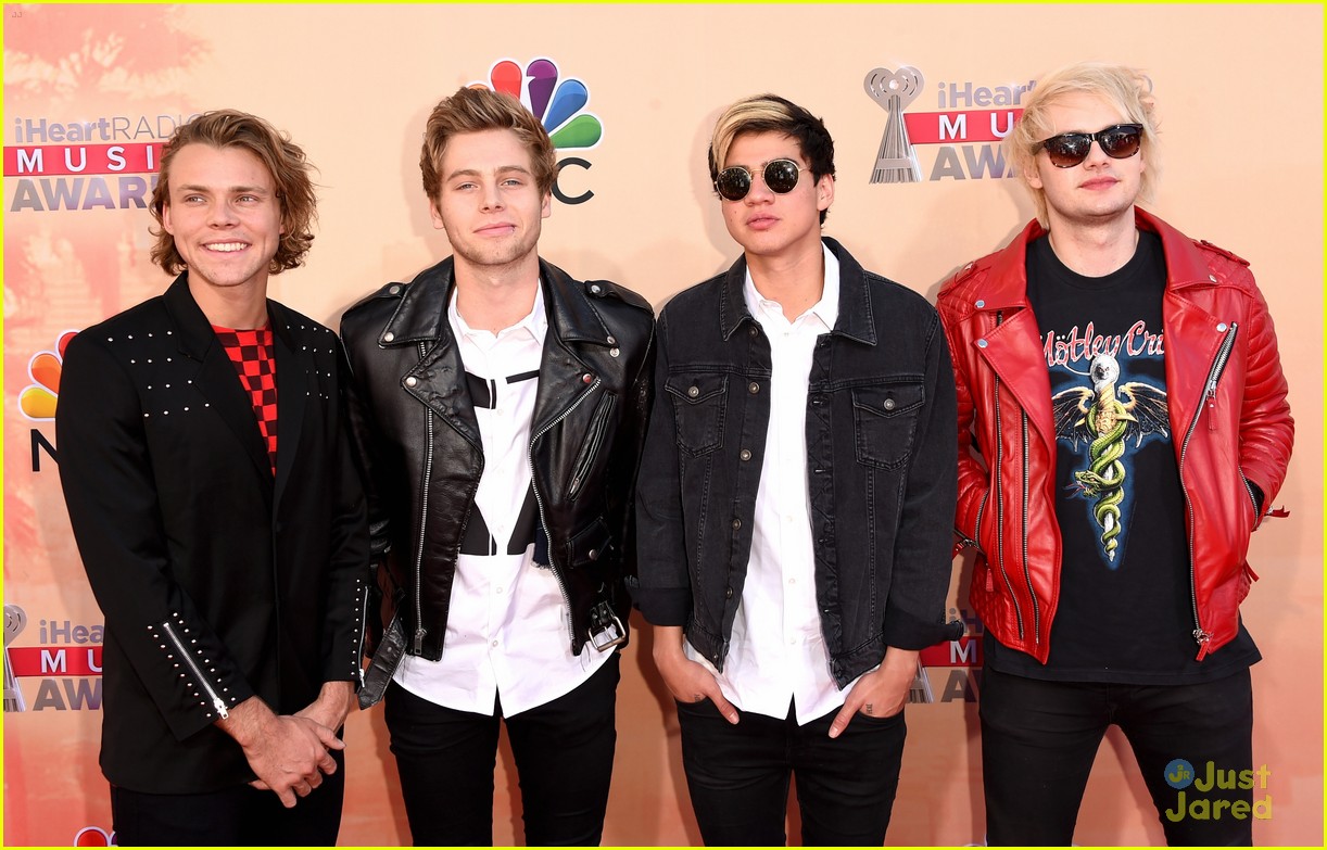 fifth harmony 5 seconds of summer iheartradio music awards 2015 15