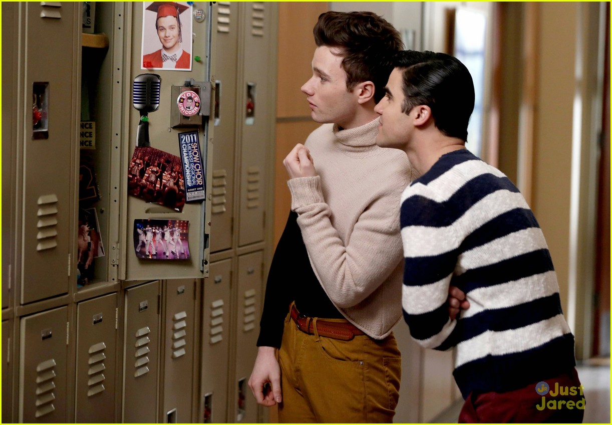 glee series finale tonight see pics from two hour episode 10