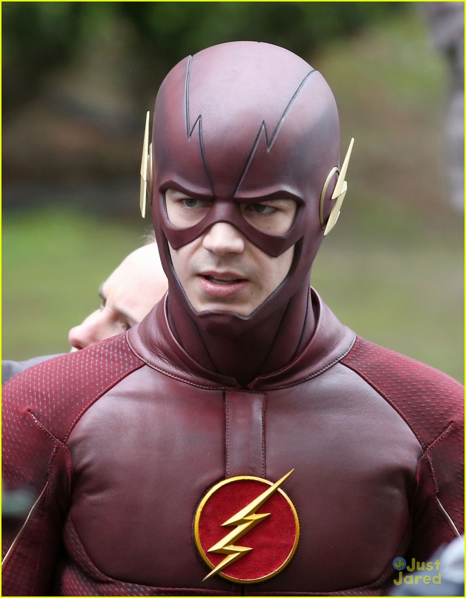 grant gustin gives out bunny ears on the flash set 09