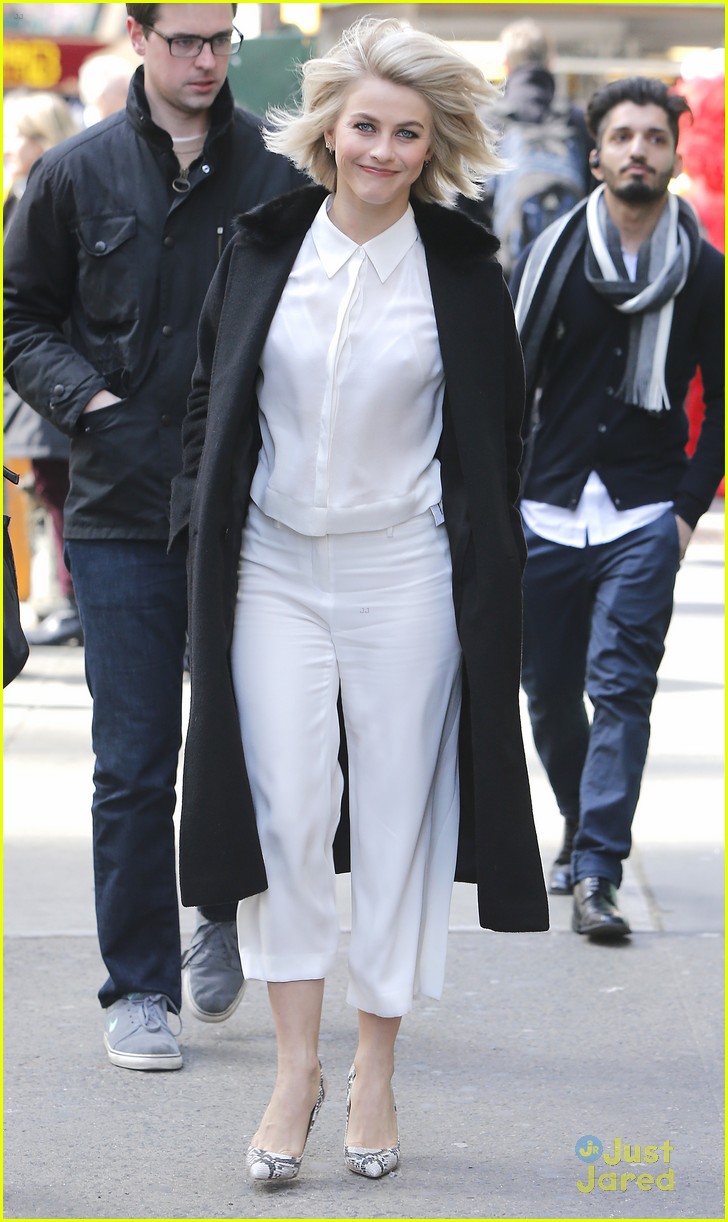 julianne hough more dwts promo stops nyc 05
