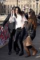 kendall jenner attacked by a fan in paris 05