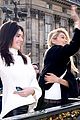 kendall jenner attacked by a fan in paris 14