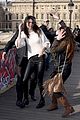 kendall jenner attacked by a fan in paris 18