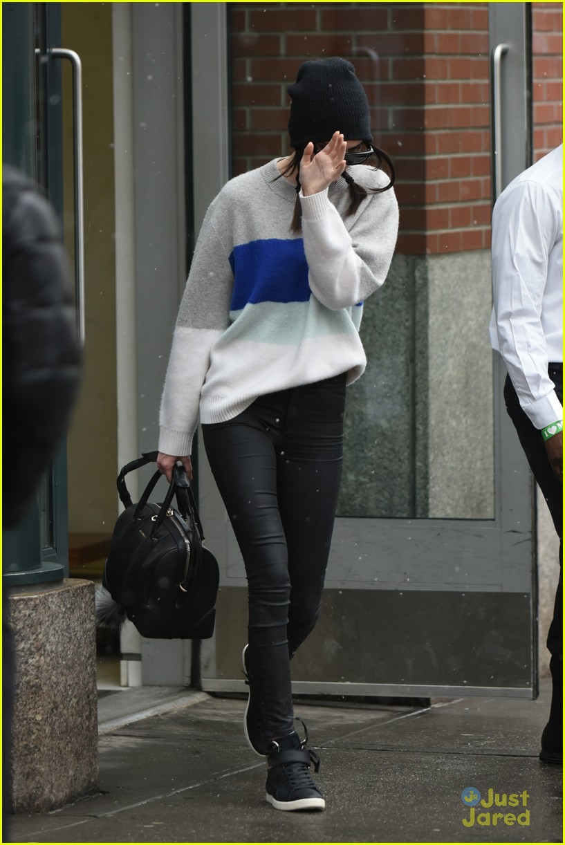 kendall kylie jenner camera shy different cities 22