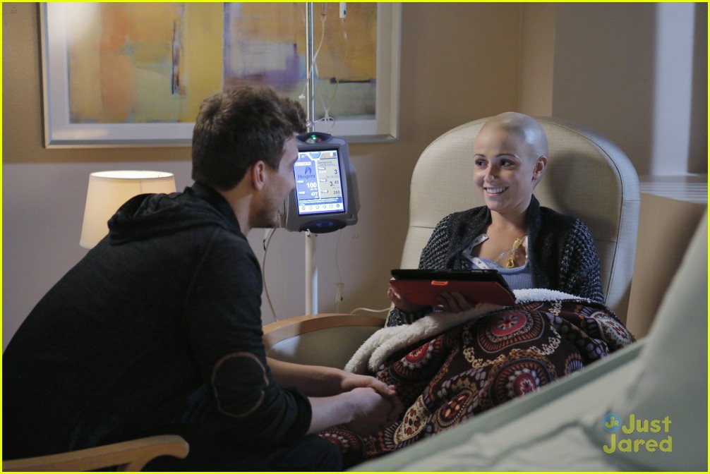 chasing life one day spring finale stills 20