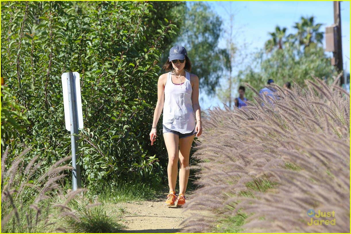 lucy hale hike before refinery photo shoot 14
