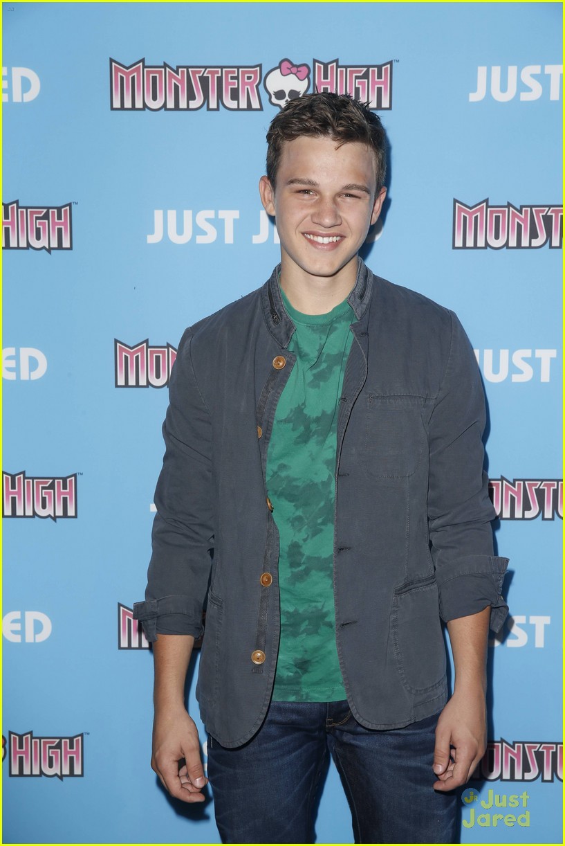maia mitchell just jared throwback thursday party 22
