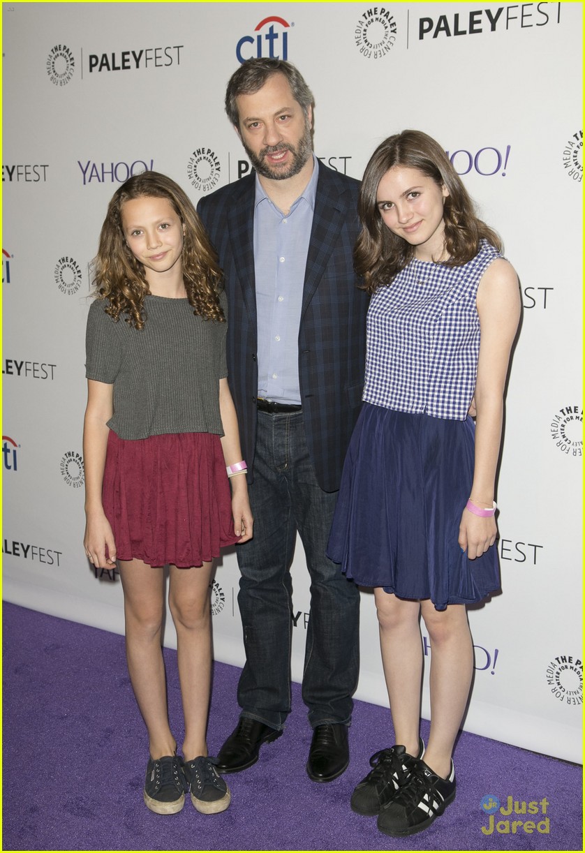 maude apatow sister iris join dad judd for girls paleyfest 05