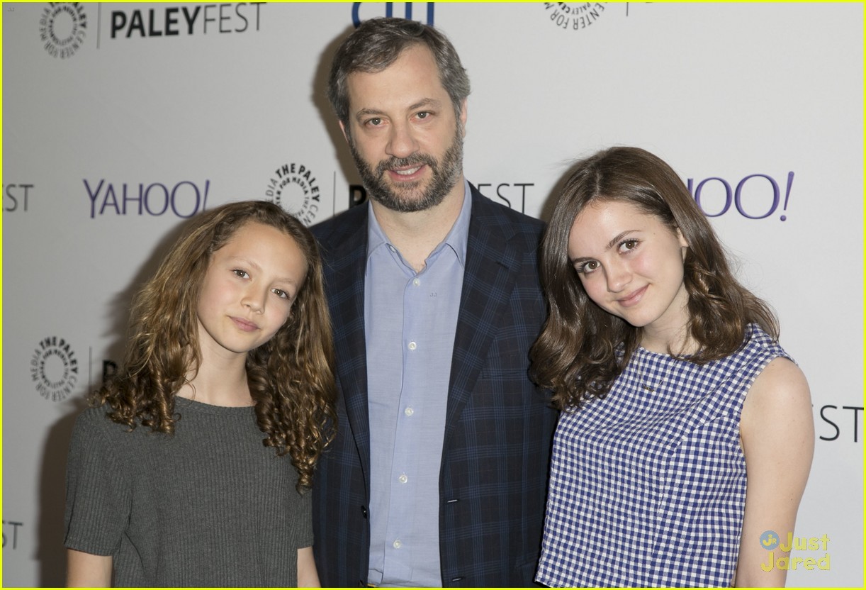 maude apatow sister iris join dad judd for girls paleyfest 08