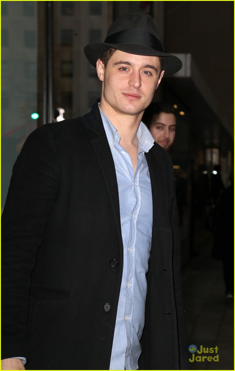 max irons coffee pickup today show 05